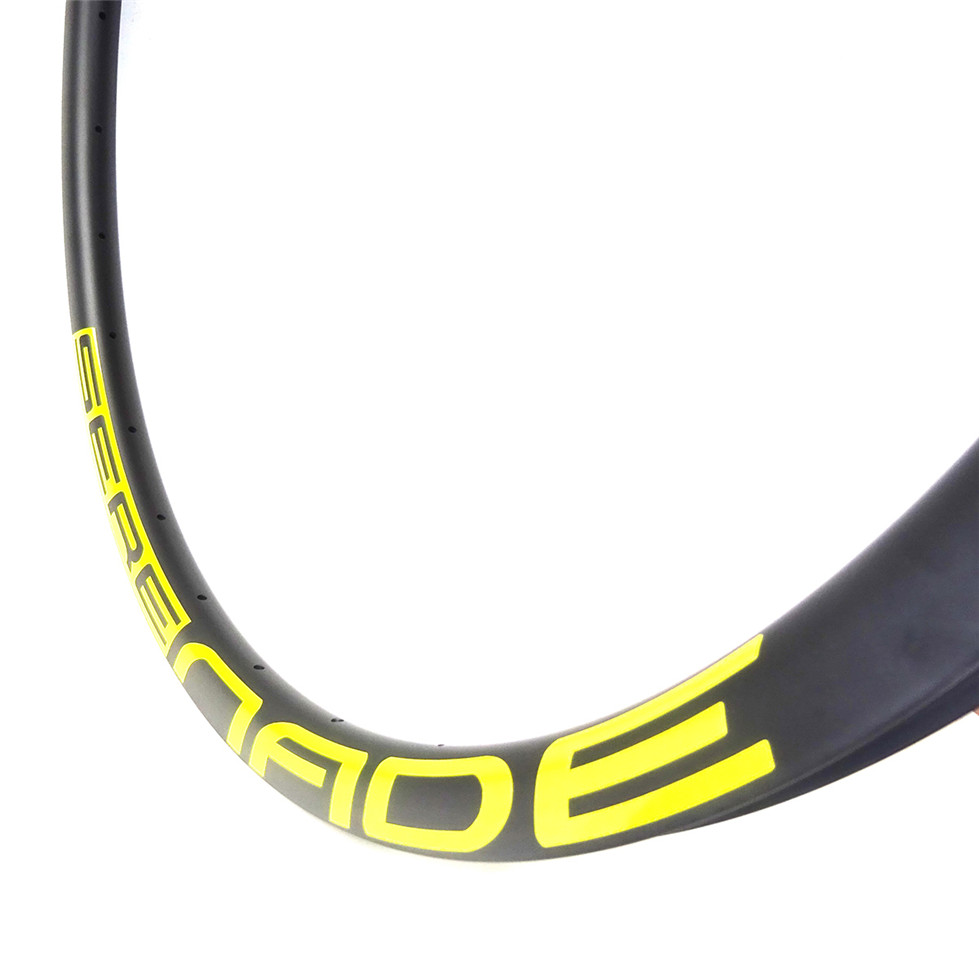 30mm wide carbon 29er mountain bike rims